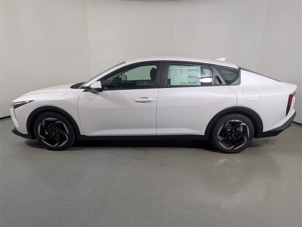 New 2025 Kia K4 EX Sedan