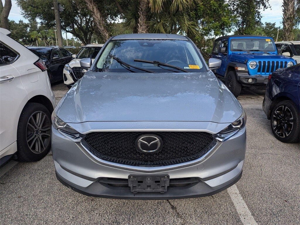 2020 Mazda CX-5 Touring photo 2