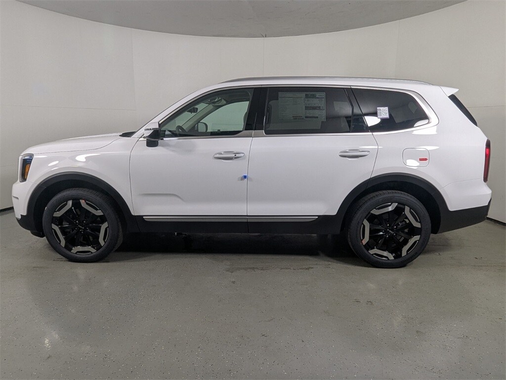 New 2025 Kia Telluride S SUV