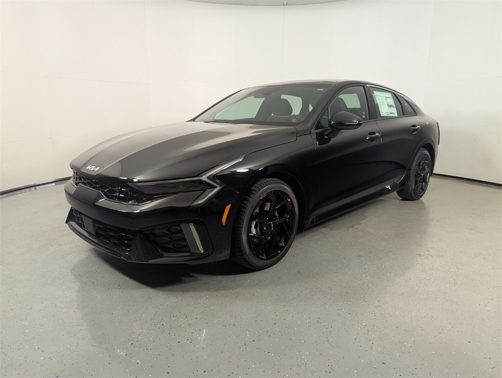 2026 Kia K5 GT-Line photo 3