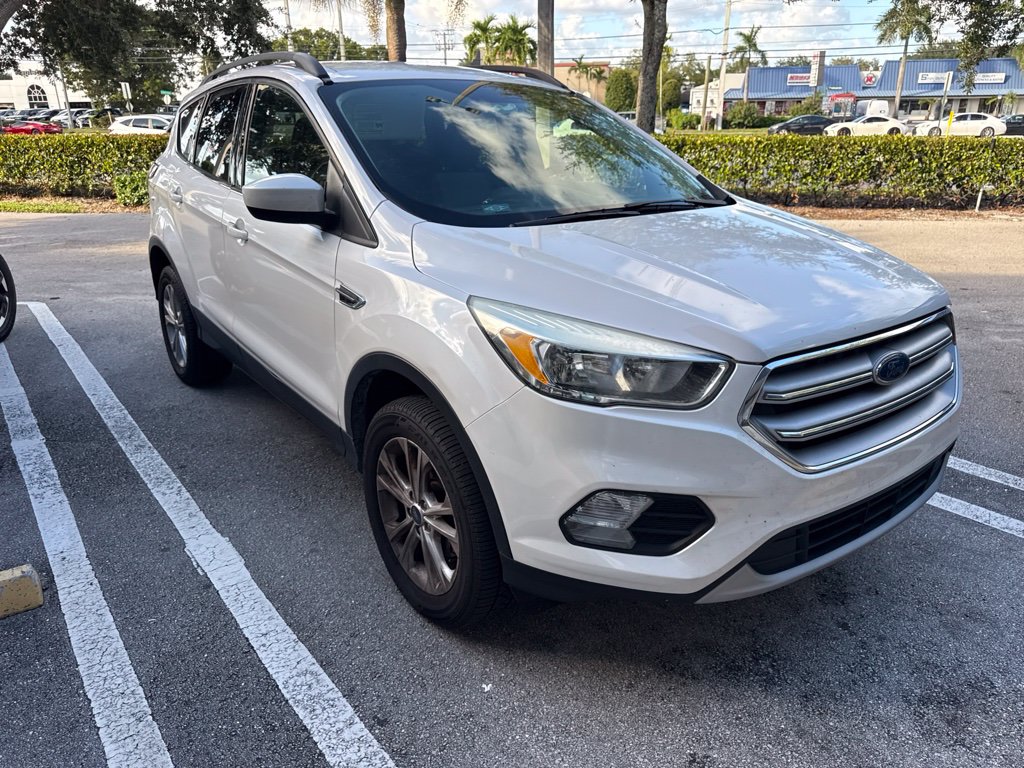 Used 2018 Ford Escape SE SUV