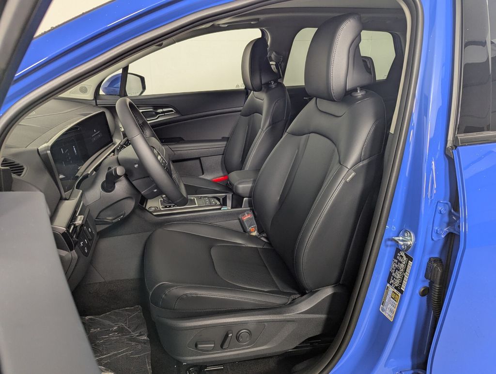 2026 Kia Sportage SX - Photo 12