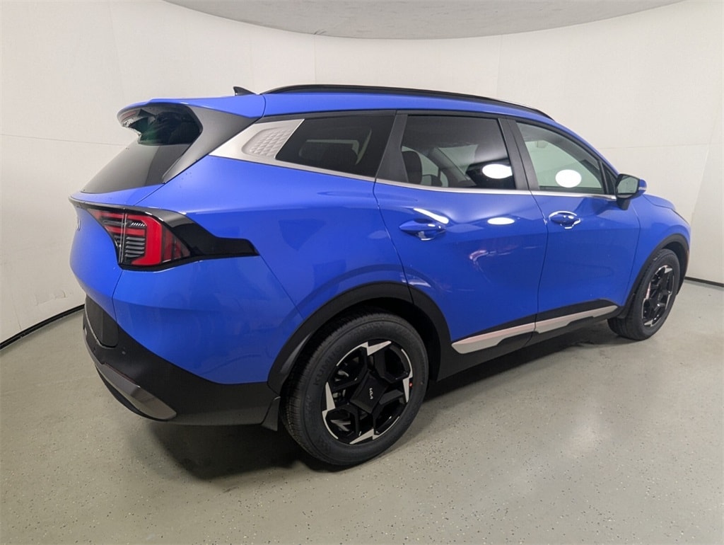 2026 Kia Sportage EX photo 7