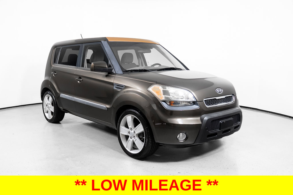 Used 2011 Kia Soul Exclaim Hatchback
