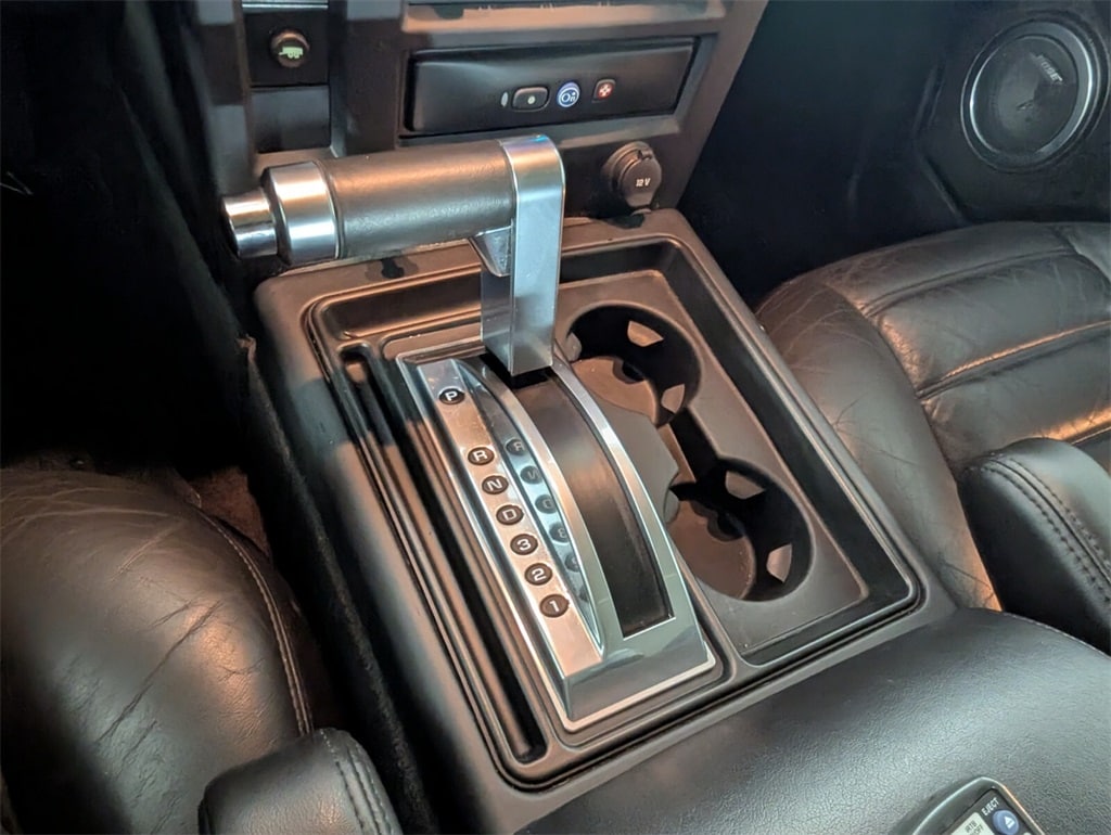 2005 Hummer H2 Base photo 19