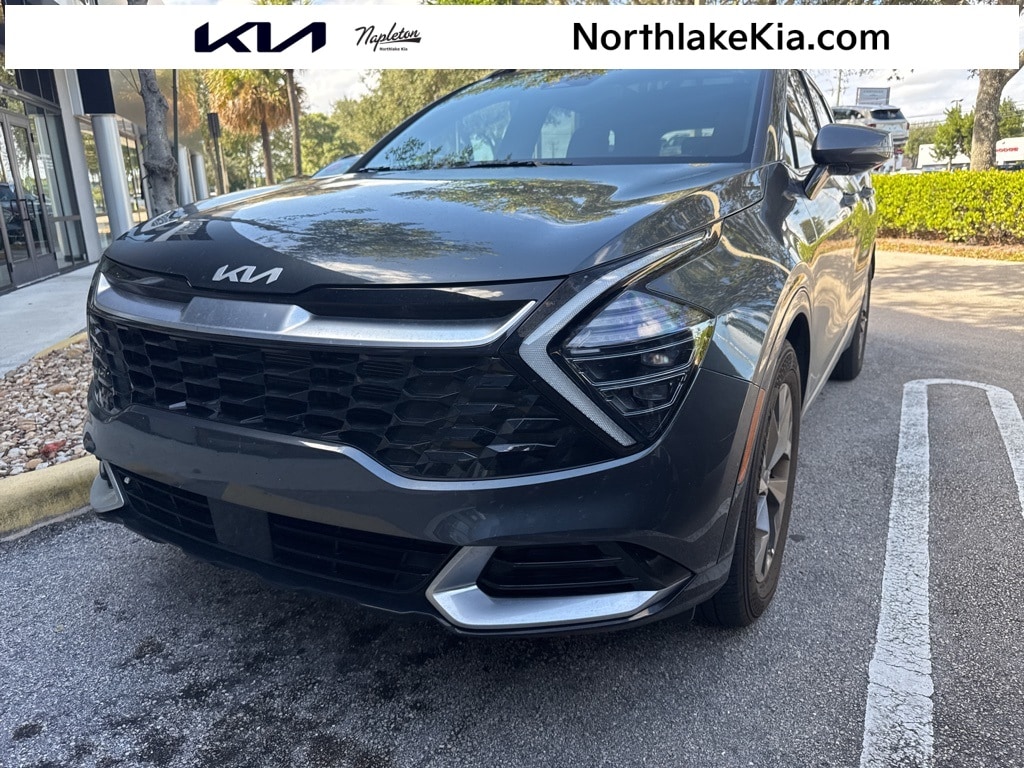 2024 Kia Sportage SX's photo