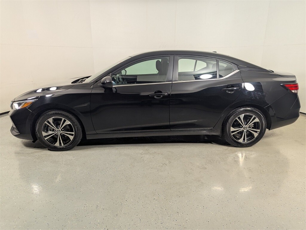 2023 Nissan Sentra SV photo 3