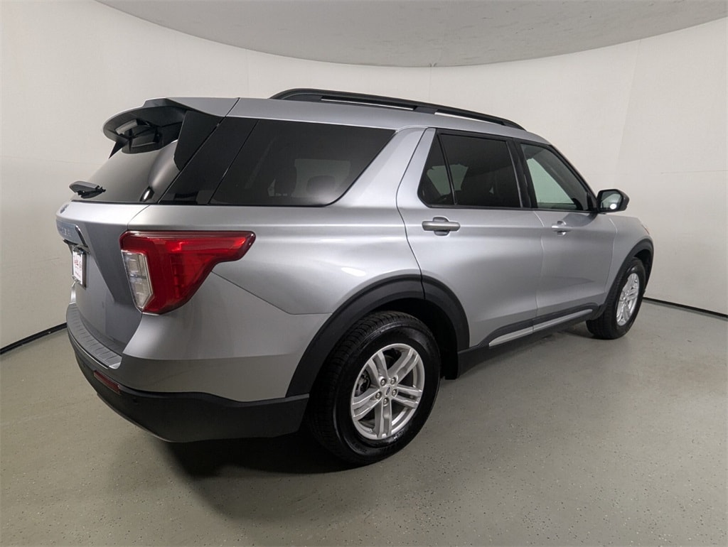2023 Ford Explorer XLT photo 4