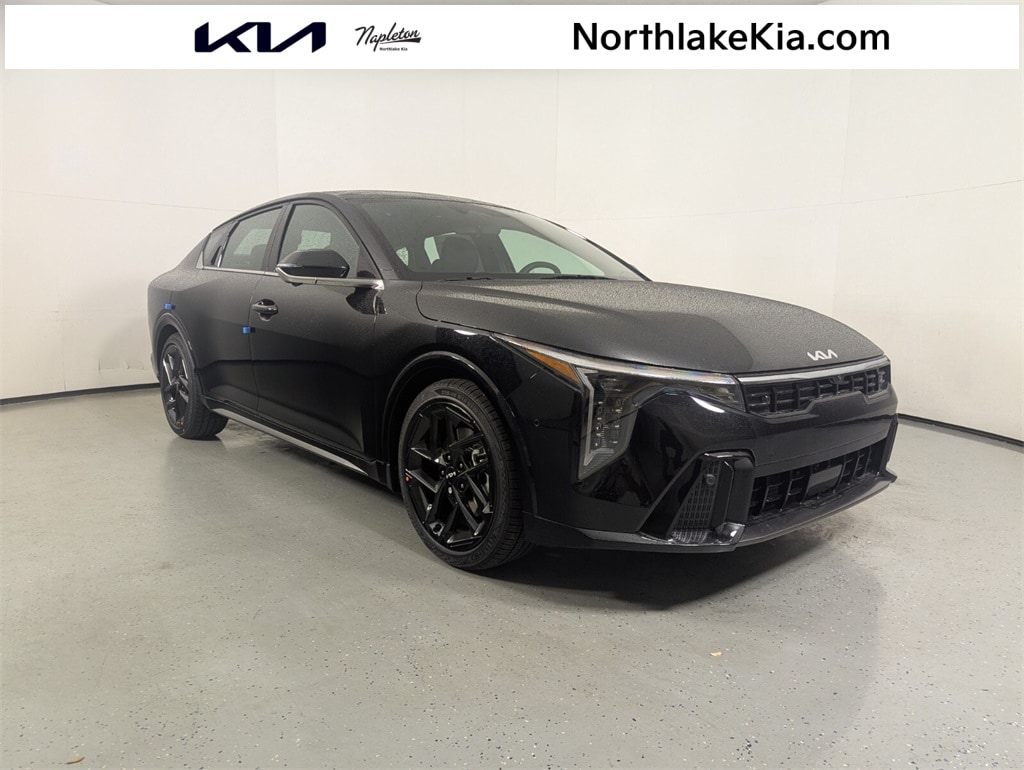 2025 Kia K4 GT-Line Turbo's photo