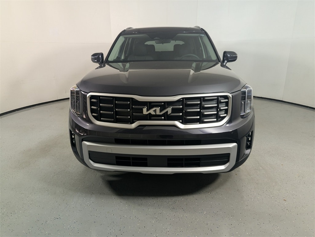 2025 Kia Telluride S photo 2