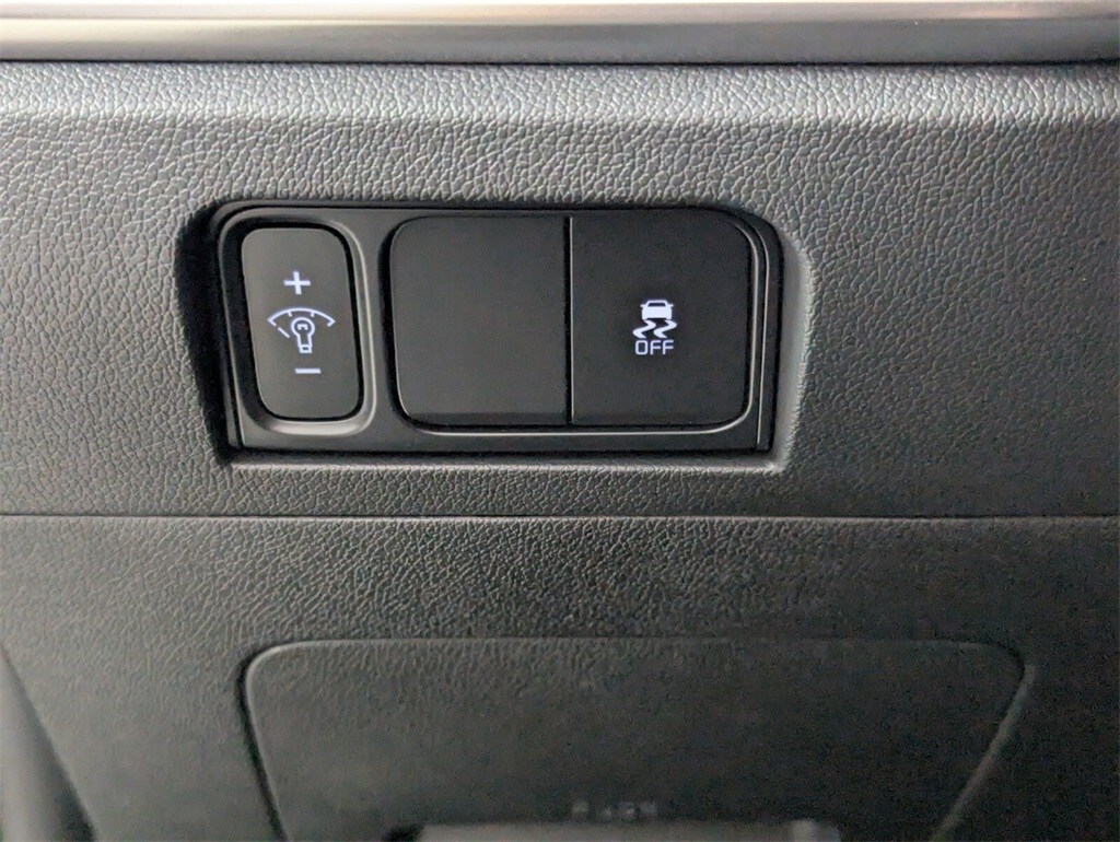 2026 Kia Sorento LX photo 12