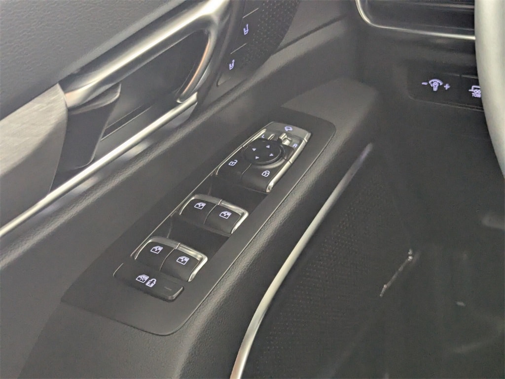 2025 Kia Telluride X-Line photo 13