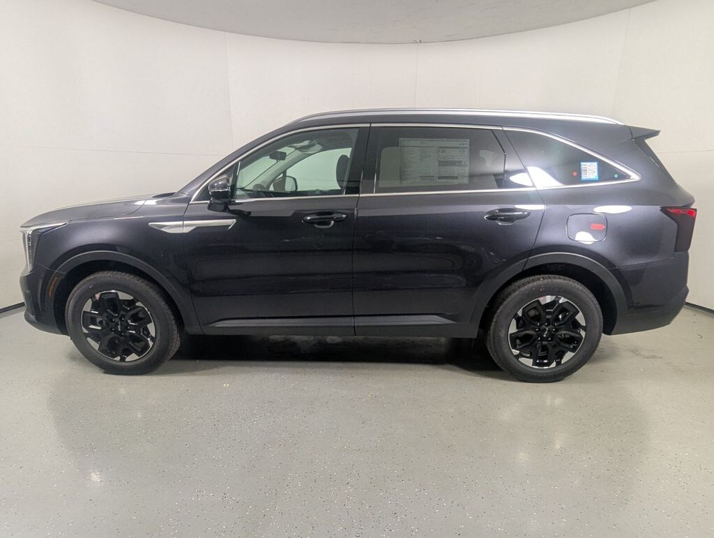 New 2026 Kia Sorento S SUV