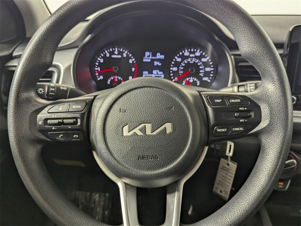 2022 Kia Rio S photo 15
