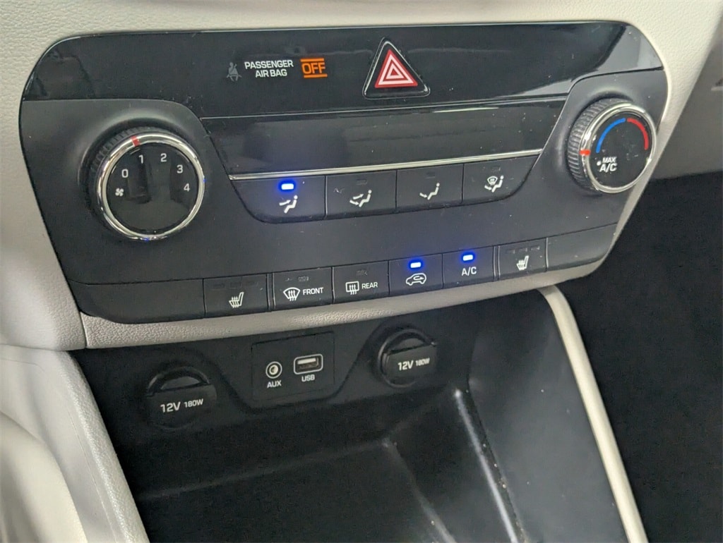 2017 Hyundai Tucson Sport photo 17