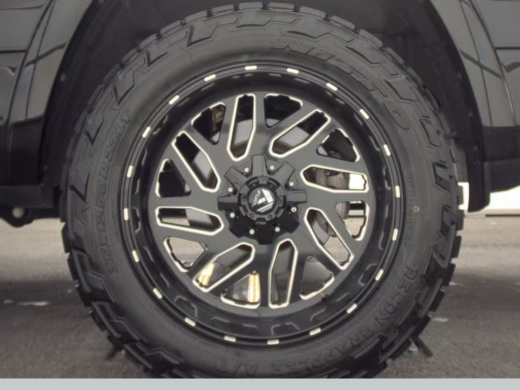 2020 Ram 1500 Laramie photo 11