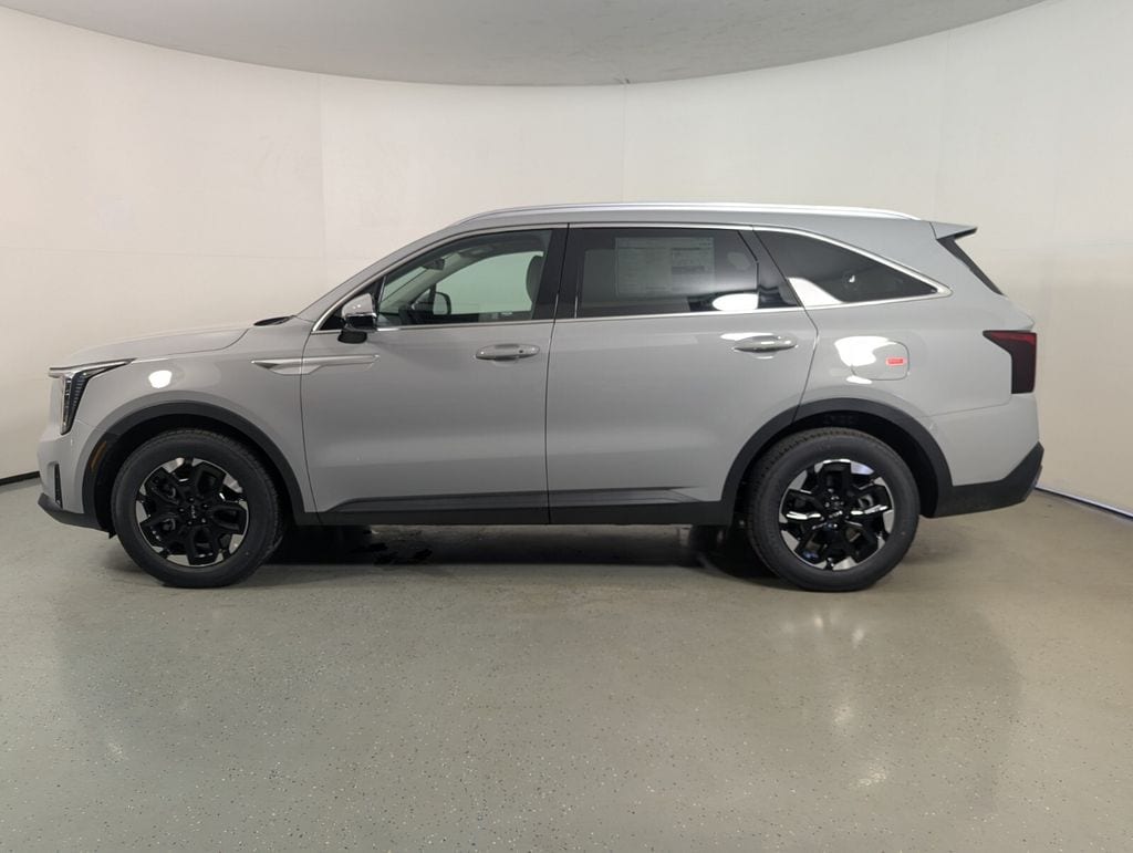 New 2026 Kia Sorento S SUV