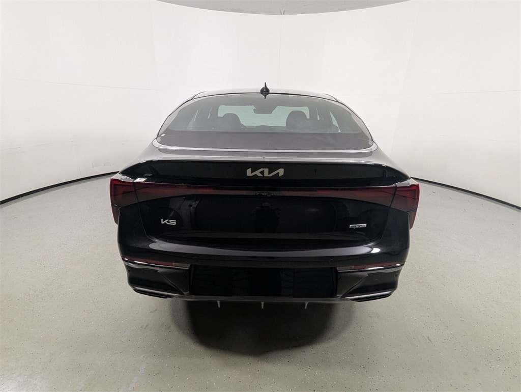 2026 Kia K5 GT-Line photo 5