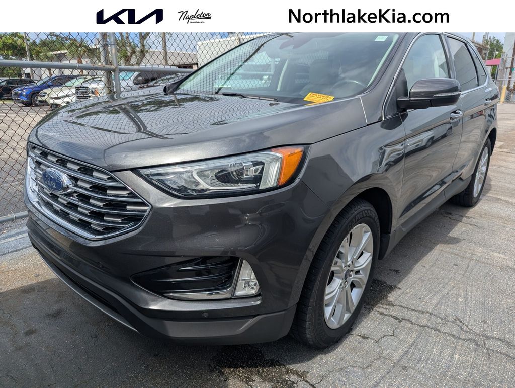 2020 Ford Edge Titanium's photo