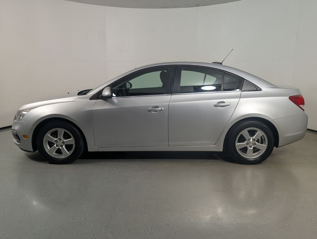 Used 2016 Chevrolet Cruze Limited 1LT Sedan