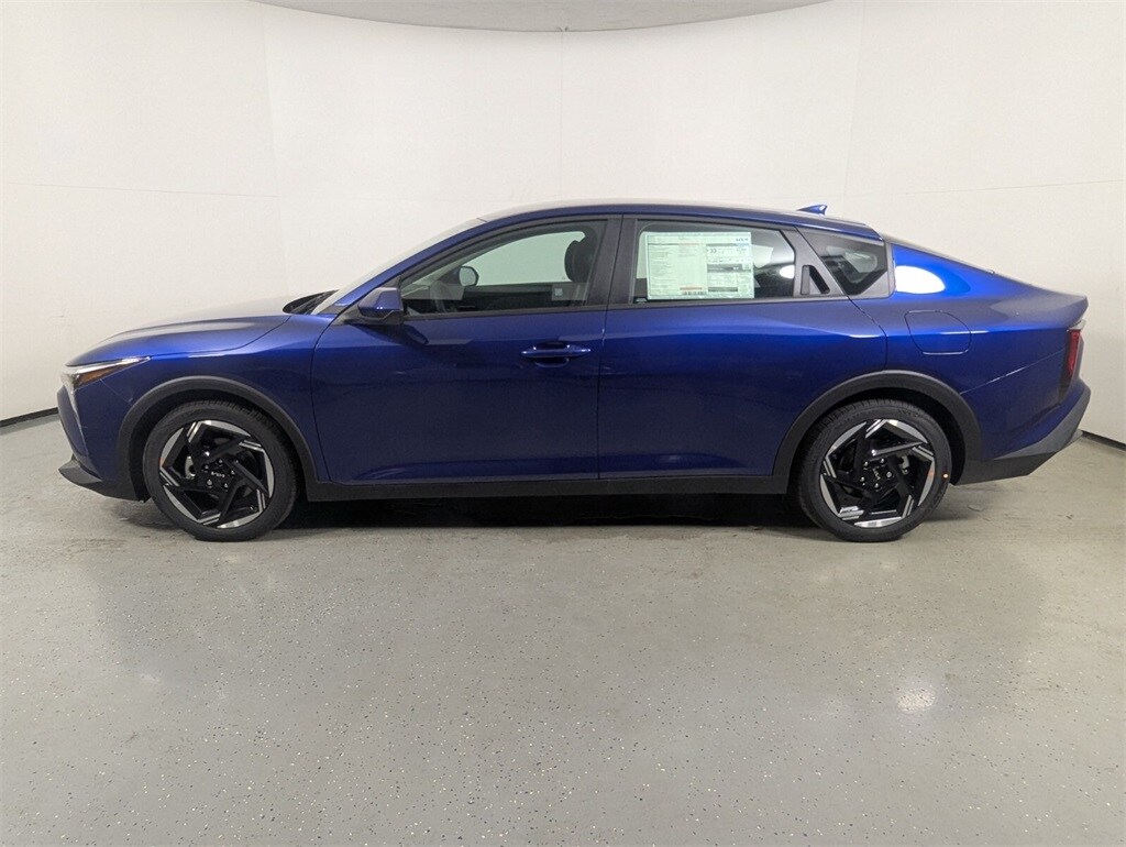 New 2025 Kia K4 EX Sedan