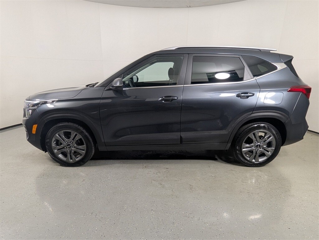 2023 Kia Seltos S photo 4