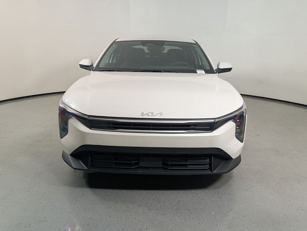 New 2026 Kia K4 LXS Sedan