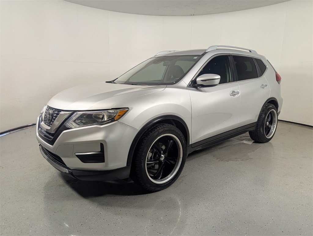2020 Nissan Rogue S photo 3