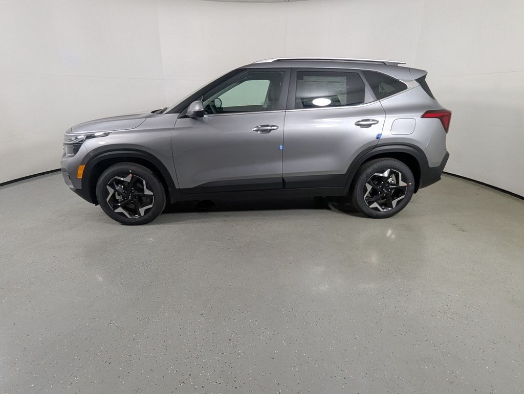 New 2025 Kia Seltos EX SUV