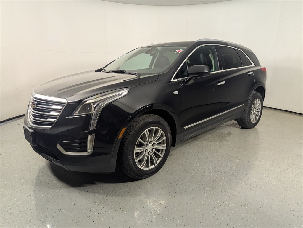 2017 Cadillac XT5 Luxury photo 3