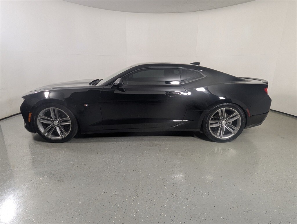 2018 Chevrolet Camaro 1LT photo 4