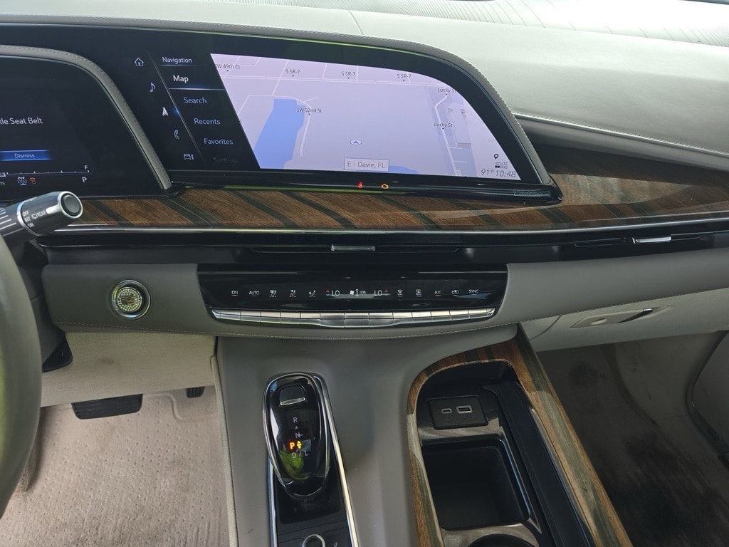 2021 Cadillac Escalade ESV Premium Luxury Platinum photo 8