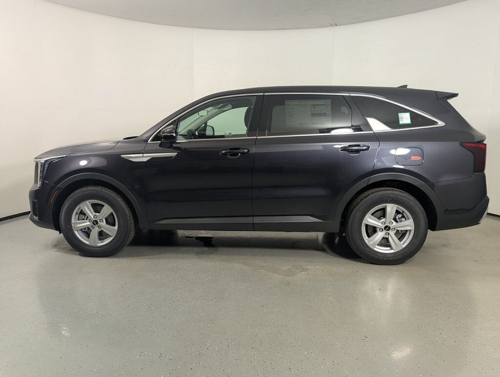 New 2026 Kia Sorento LX SUV