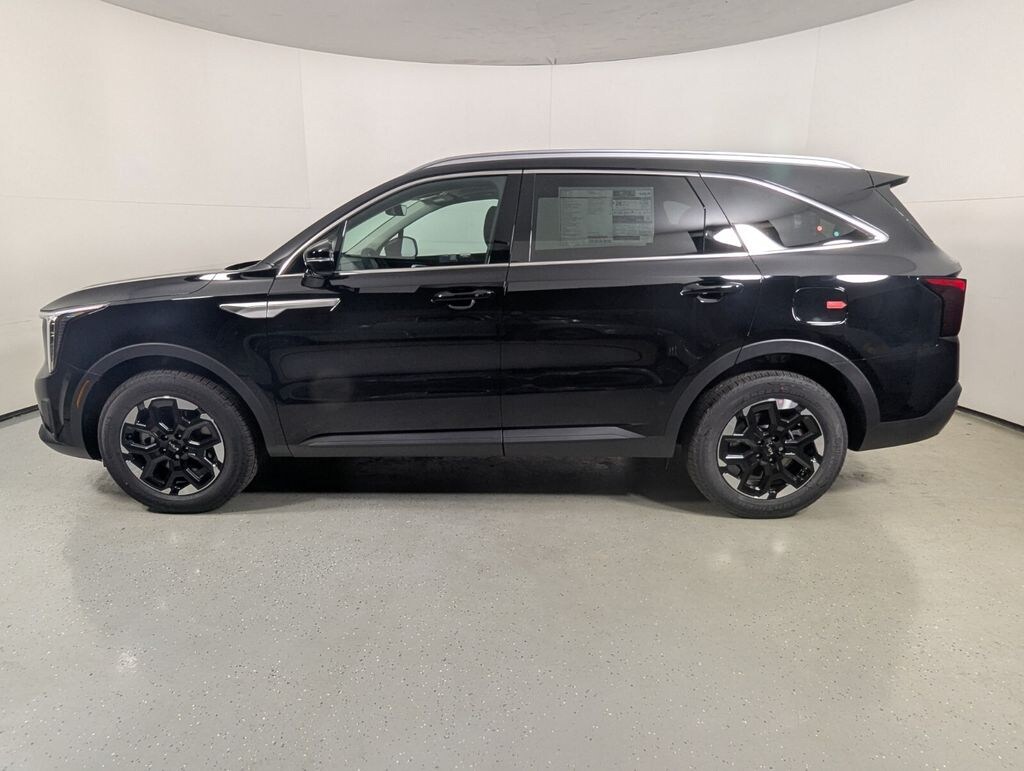 New 2026 Kia Sorento S SUV