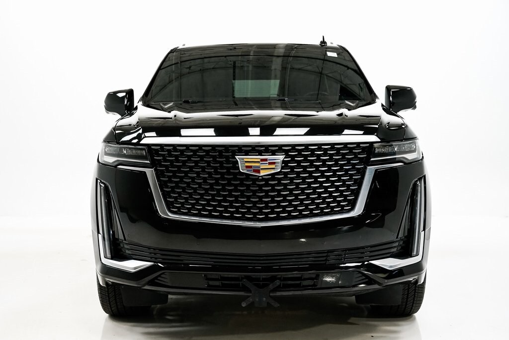 2021 Cadillac Escalade Luxury photo 4