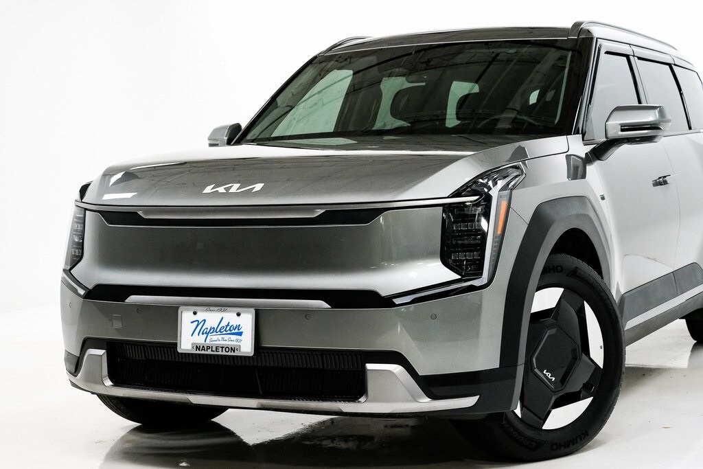 2024 Kia EV9 Wind photo 2