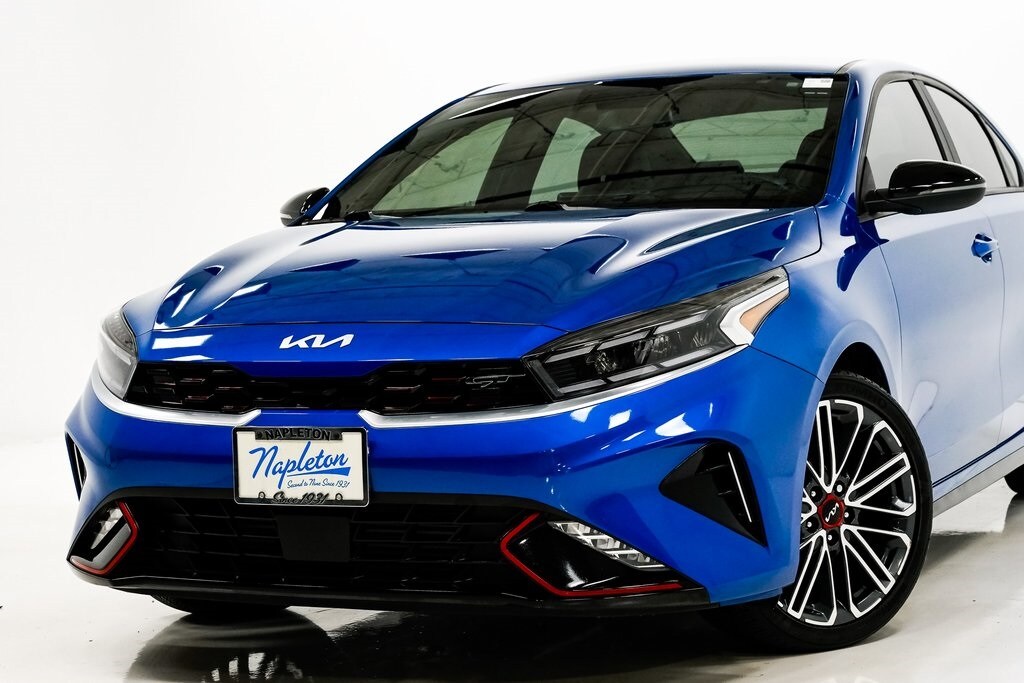 2024 Kia Forte GT photo 2