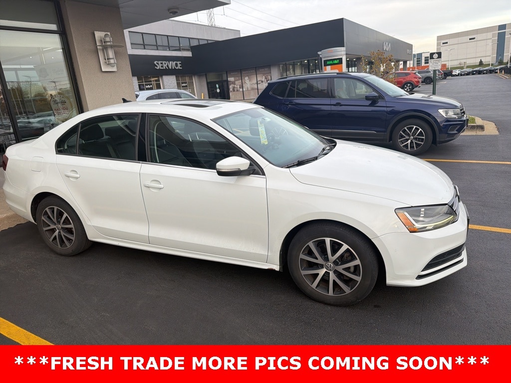 Used 2017 Volkswagen Jetta 1.4T SE Sedan