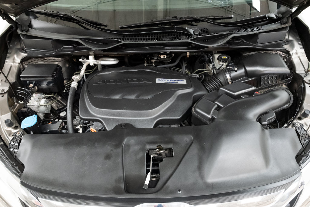 Used 2020 Honda Odyssey Elite Van