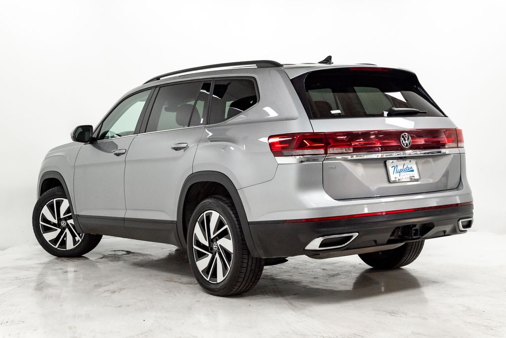 2024 Volkswagen Atlas SE w/Tech - Photo 31