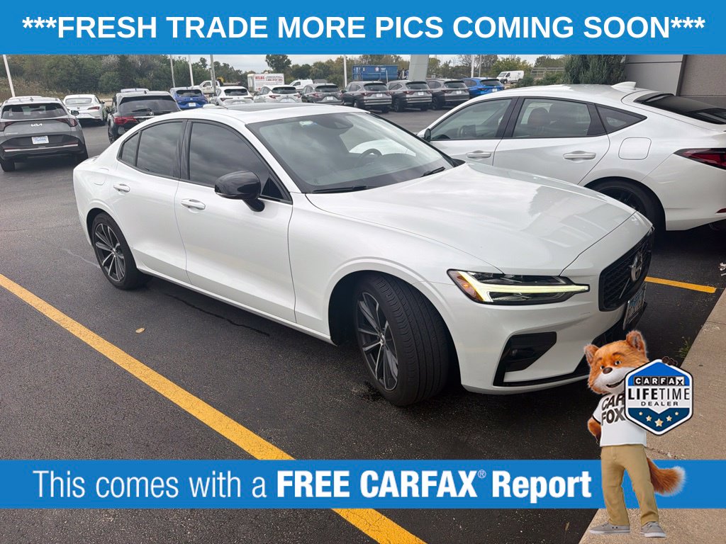 Used 2021 Volvo S60 T5 Momentum Sedan