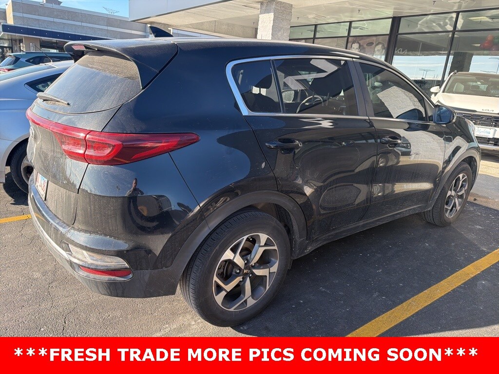 2020 Kia Sportage LX photo 3