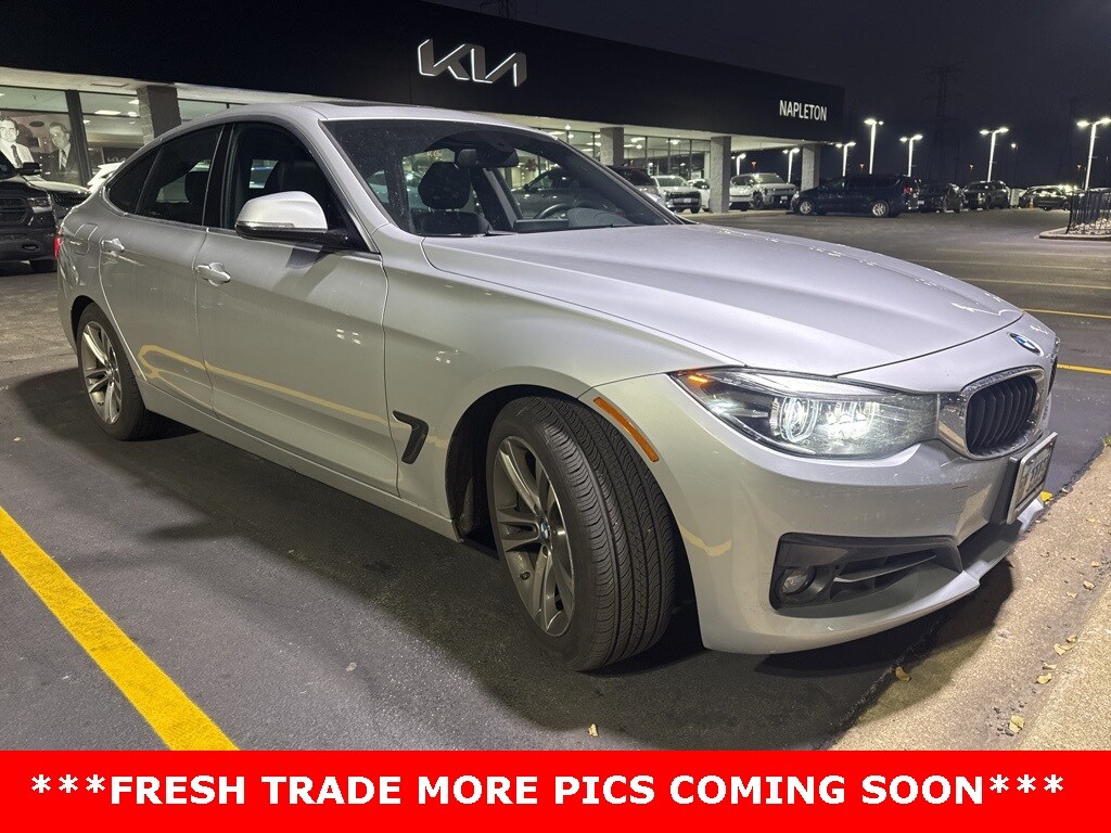 2018 Bmw 330i xDrive photo 2