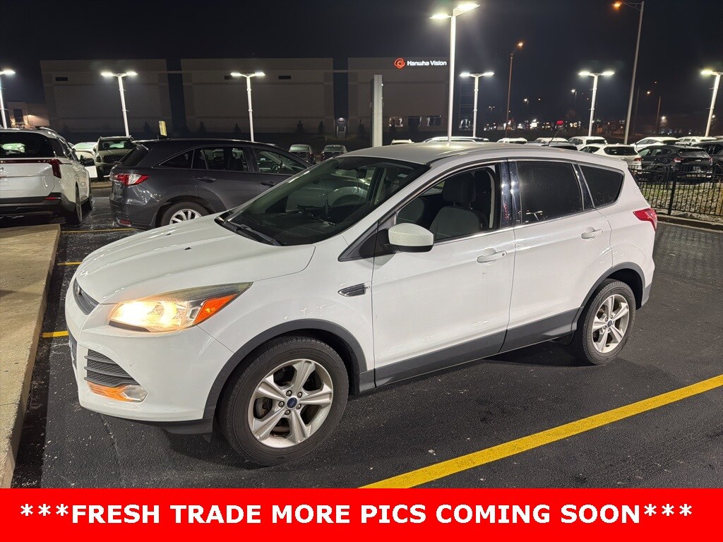 Used 2015 Ford Escape SE SUV