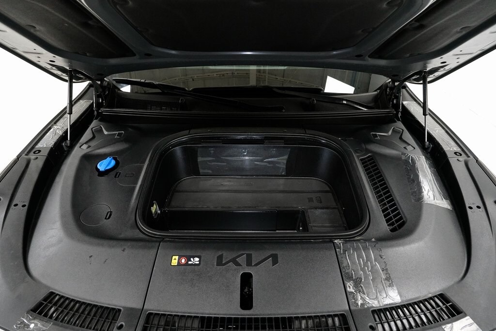 2024 Kia EV9 Wind photo 3