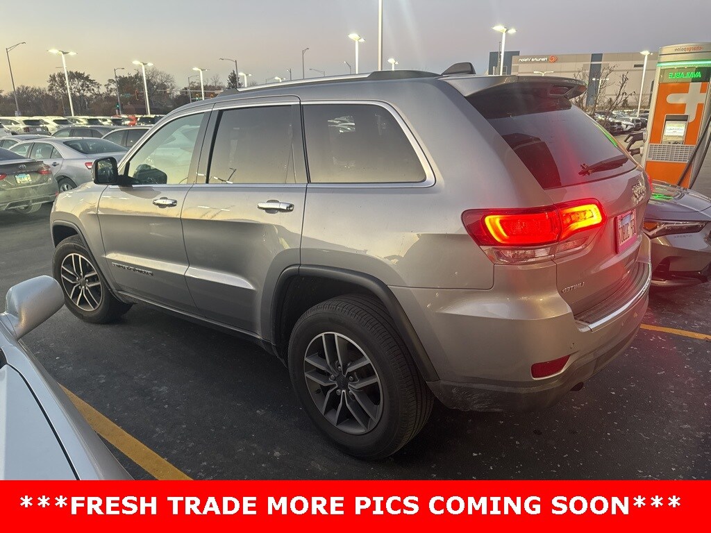 2020 Jeep Grand Cherokee Limited photo 2