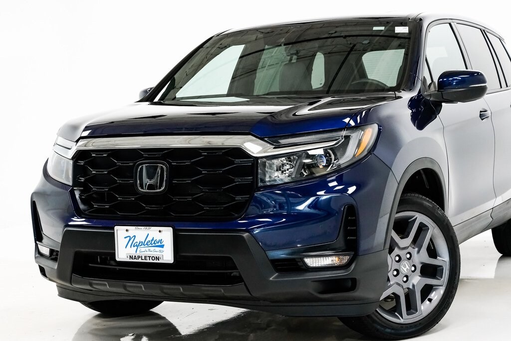 2023 Honda Passport EX-L photo 2