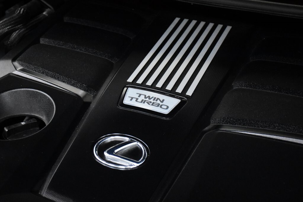 2022 Lexus LX 600 F SPORT photo 4