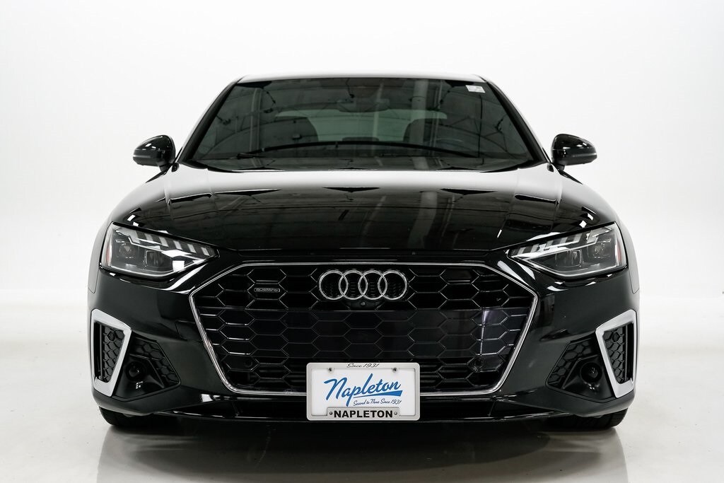 2023 Audi A4 45 S line Premium Plus photo 4