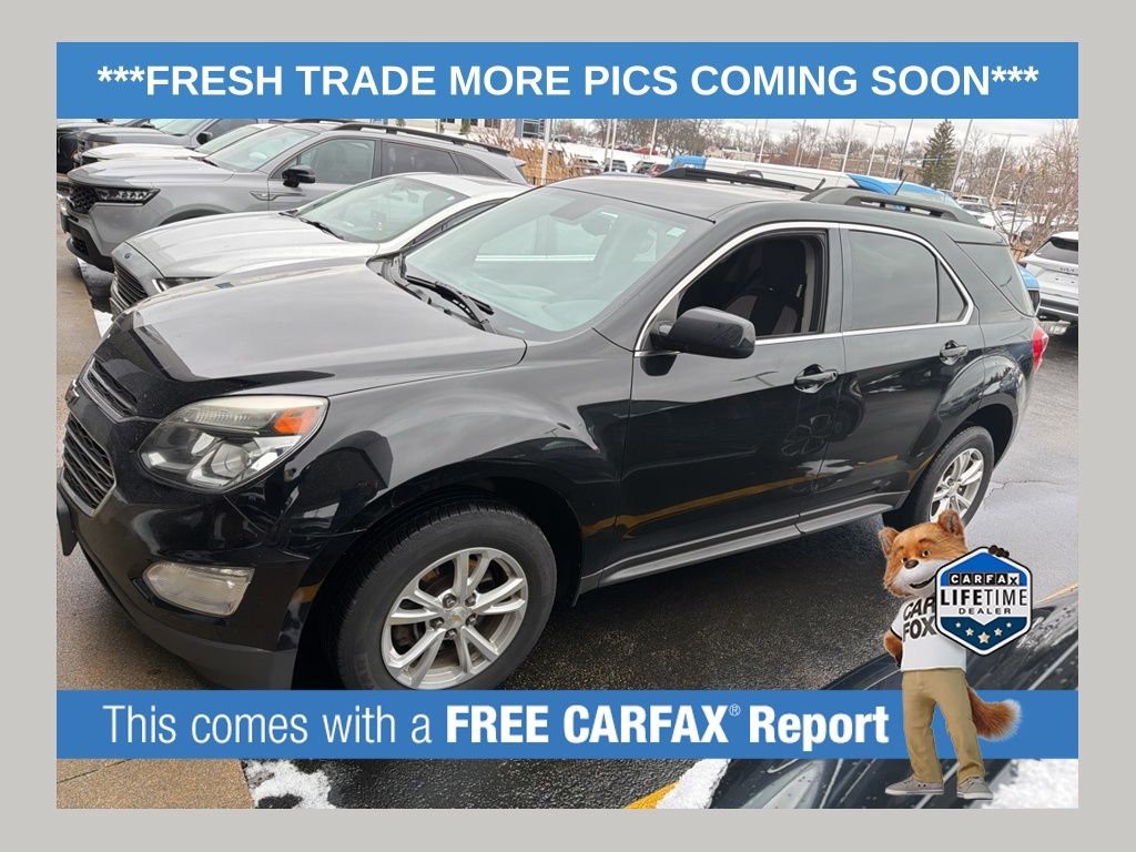 2017 Chevrolet Equinox LT's photo